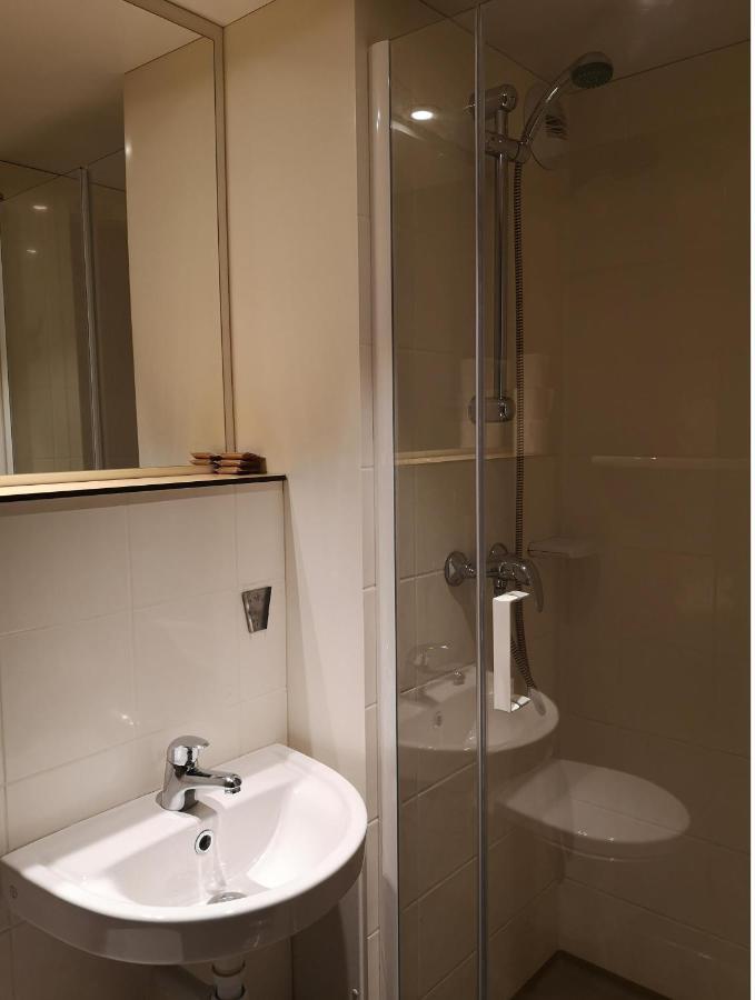 Kyriad Direct Claye-Souilly-Roissy Cdg Екстериор снимка